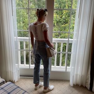 Meet your Posher, Claire